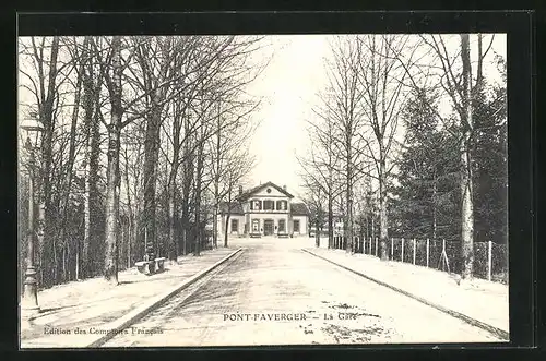 AK Pont-Faverger, La Gare, Bahnhof