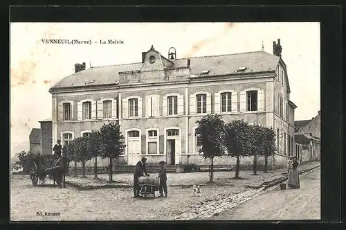 AK Verneuil, La Mairie