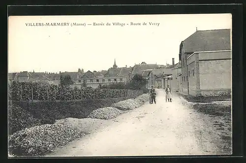 AK Villers-Marmery, Entrée du Village, Route de Verzy