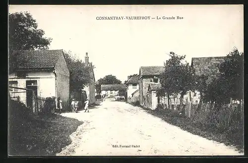 AK Connantray-Vaurefroy, La Grande Rue