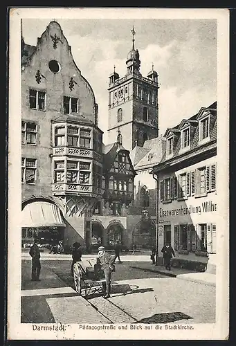 AK Darmstadt, Pädagogstrasse mit Geschäften und Stadtkirche