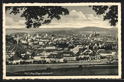 AK Hof i. Bay. /Bayr. Ostmark, Teilansicht mit Kirche