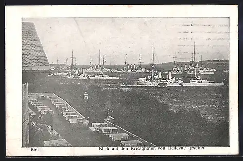 AK Kiel, Blick auf den Kriegshafen von Bellevue aus mit Kriegsschiffen