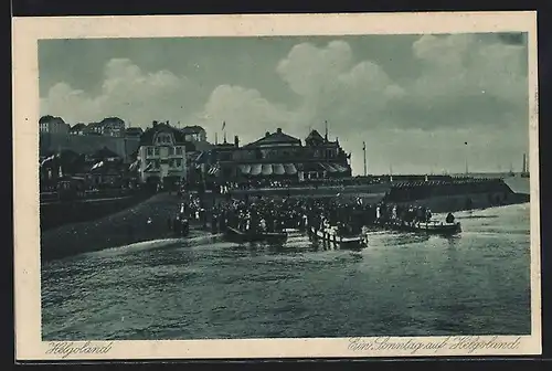 AK Helgoland, Strandpartie mit Cafes