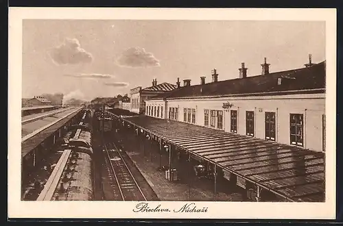AK Breclava, Nadrazi, Bahnhof aus der Vogelschau