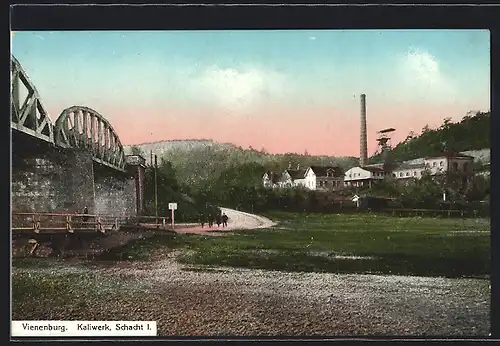 AK Vienenburg a. H., Kaliwerk Schacht I. mit Strasse und Brücke