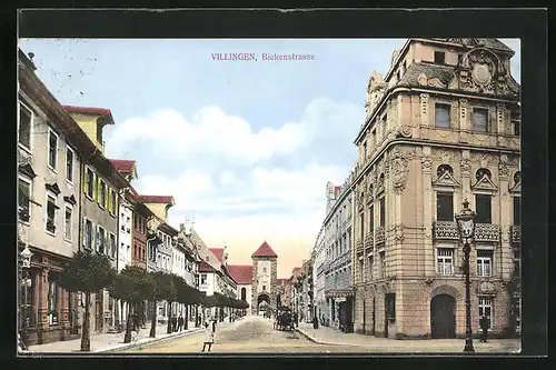 AK Villingen, Bickenstrasse mit Torturm