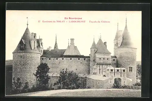 AK Larochepot, Facade du Chateau