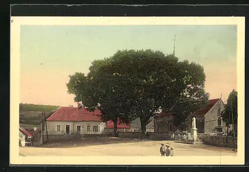 AK Ivry-en-Montagne, Place de l`Eglise et Monument