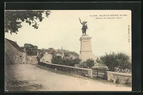AK Alise-Sainte-Reine, Statue de Jeanne d`Arc