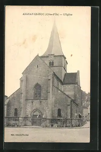 AK Aignay-le-Duc, L`Eglise, auf der Strasse vor der Kirche