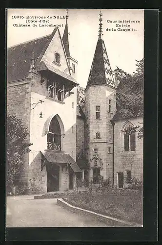 AK Larochepot, Chateau de Larochepot, Cour interieure, Entree de la Chapelle