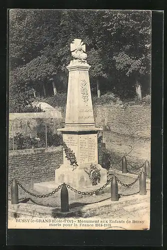 AK Bussy-le-Grand, Monument aux Enfants de Bussy morts pour la France 1914-18