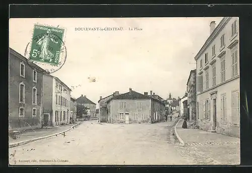 AK Doulevant-le-Chateau, La Place