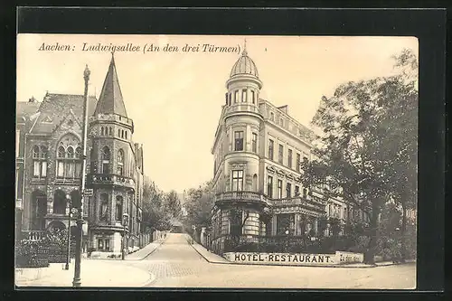 AK Aachen, Blick in die Strasse Ludwigsallee, Hotel zu den drei Türmen