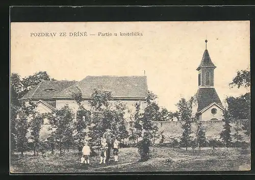 AK Kladno - Drin, Partie u Kostelicka, Kinder an der Mauer