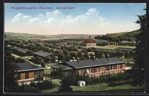 AK Münsingen, Truppenübungsplatz, Barackenlager und Ortsansicht