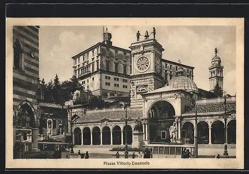 AK Udine, Piazza Vittorio Emanuele, Strassenbahn