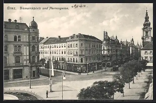 AK Graz, Bismarckplatz und Strasse Herrengasse mit Strassenbahn