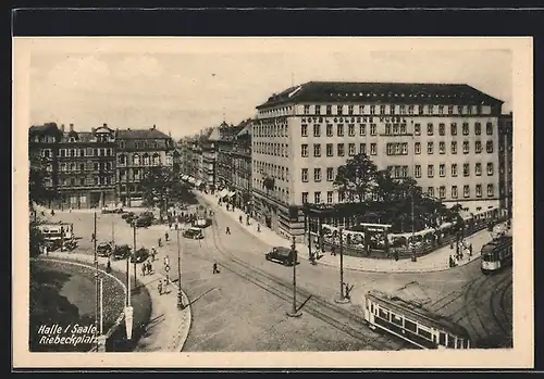 AK Halle a. d. Saale, Riebeckplatz mit Strassenbahn