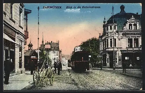 AK Saarbrücken, Victoriastrasse mit Strassenbahn