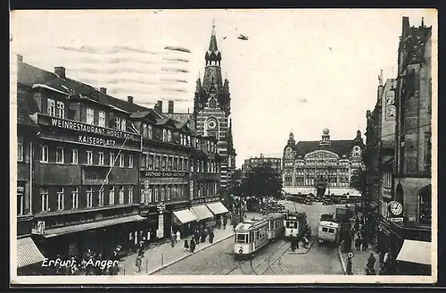 AK Erfurt, Anger mit Strassenbahn und Restaurant Horst Kohl aus der Vogelschau