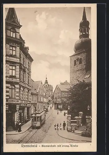 AK Remscheid, Strassenbahn in der Bismarckstrasse, Evangelische Kirche