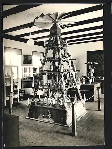 AK Olbernhau, Heimatschau, 3,20m hohe Pyramide, Schnitzerarbeit