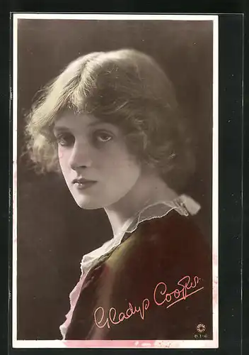 AK Schauspielerin Gladys Cooper mit Mittelscheitel