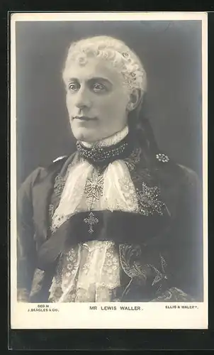 AK Schauspieler Lewis Waller im altertümlichen Kostüm
