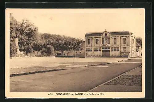 AK Pontailler-sur-Saone, La Salle des Fetes