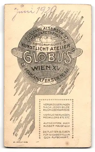 Fotografie Globus, Wien, Alserstrasse 37, Bürgersohn mit Krawatte