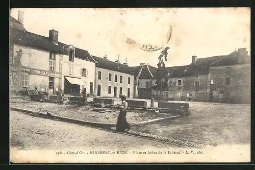 AK Mirebeau-s.-Bèze, Place et Arbre de la Liberté