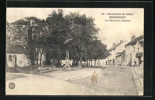AK Messigny, La Place et l`Église