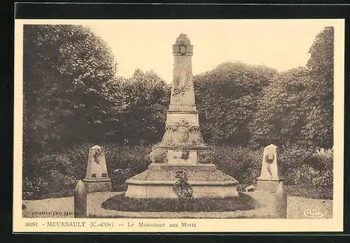 AK Meursault, le Monument aux Morts