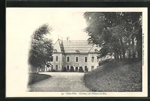 AK Villiers-le-Duc, Le Chateau