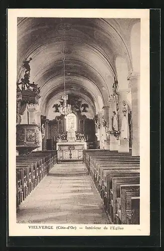 AK Vielverge, Intérieur de l'Eglise