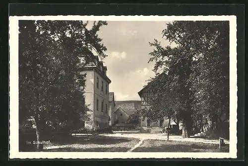 AK Gumperda, Im Schulhof