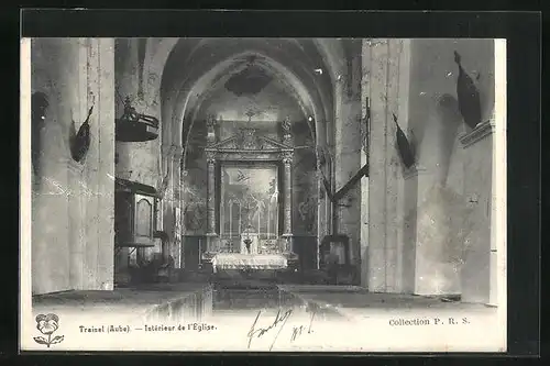 AK Trainel, Intérieur de l`Église