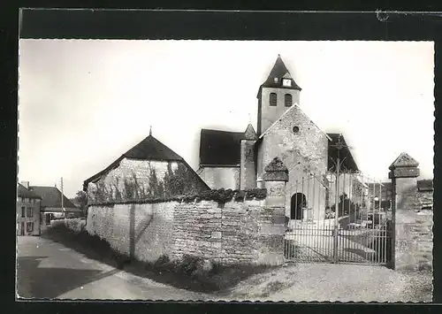 AK Chevrey, L`Eglise