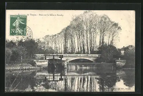 AK Fouchy, Pont sur la Seine