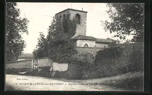 AK Saint-Maurice-de-Beynost, Eglise avec le lierre