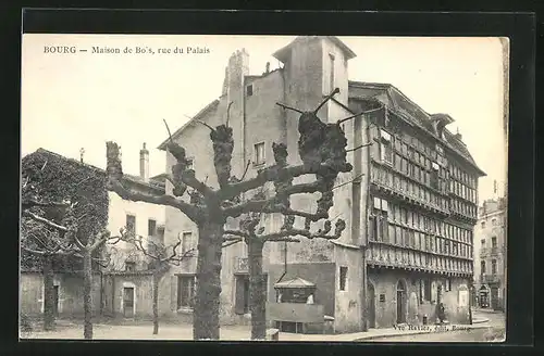 AK Bourg, Maison de Bois, rue du Palais