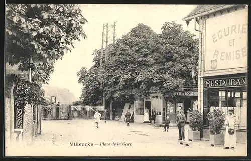 AK Villennes, Place de la Gare