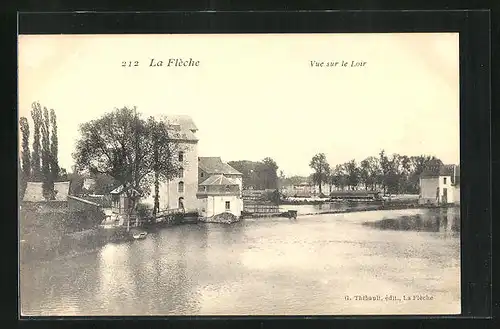 AK La Fleche, Vue sur le Loir, Partie auf dem Fluss