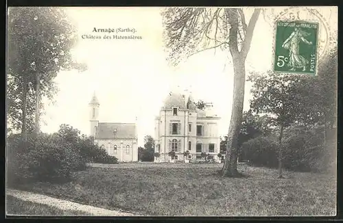 AK Arnage, Chateau des Hatonnieres, im Park mit Blick zum Schloss