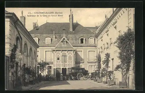 AK Chateau-du-Loir, Intérieur de la Cour du Grand Hotel