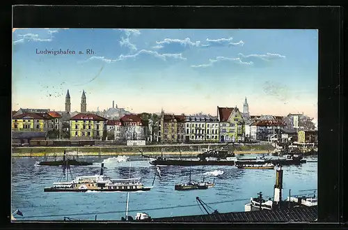 AK Ludwigshafen /Rh., Panorama mit Rhein