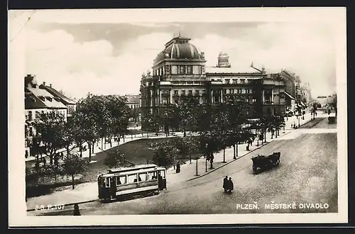 AK Plzen, Metstské divadlo, Strassenbahn