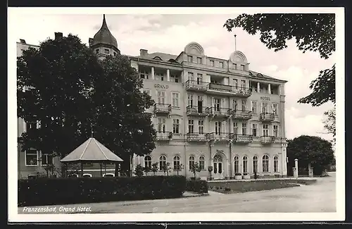 AK Franzensbad, Partie am Grand Hotel